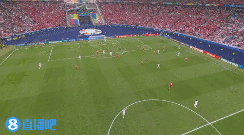 给你机会你却不利用！格罗西基在门前5米处射门偏出