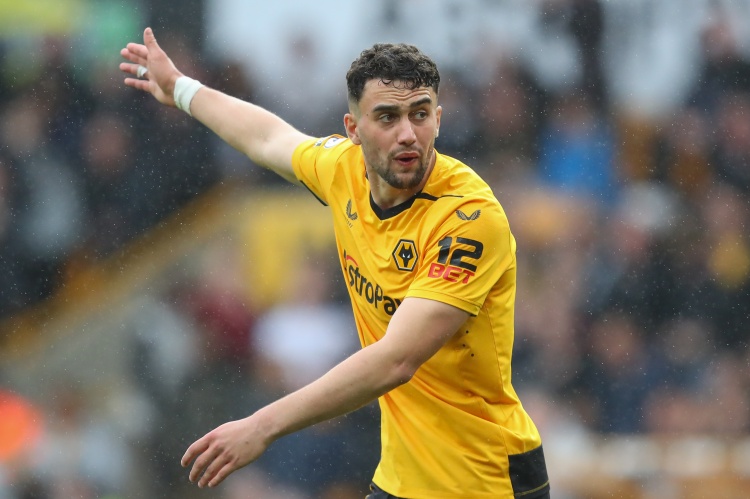 罗马诺：在洛佩特吉的批准下 西汉姆联正努力从狼队签下中后卫基尔曼