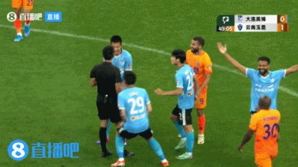 记者：裁判评价体系真好 这样的开放和科普值得提倡 