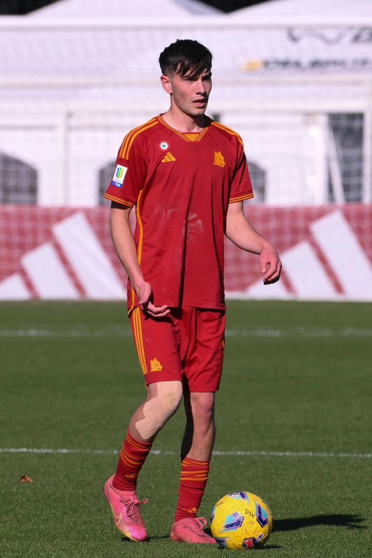 罗马诺:萨格勒布迪纳摩租借罗马小将奥利维拉斯,买断费150万欧