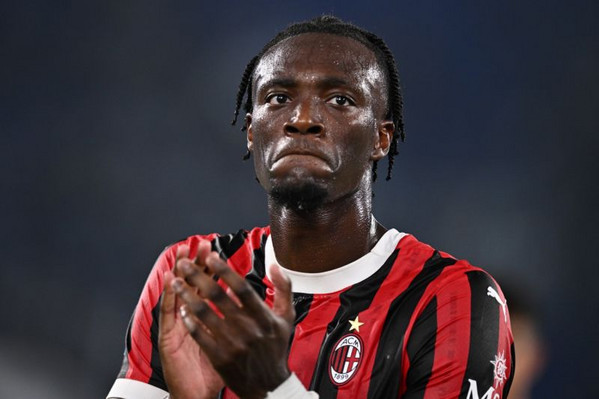 意媒:米兰希望能留下亚伯拉罕 准备报价800-1000万欧