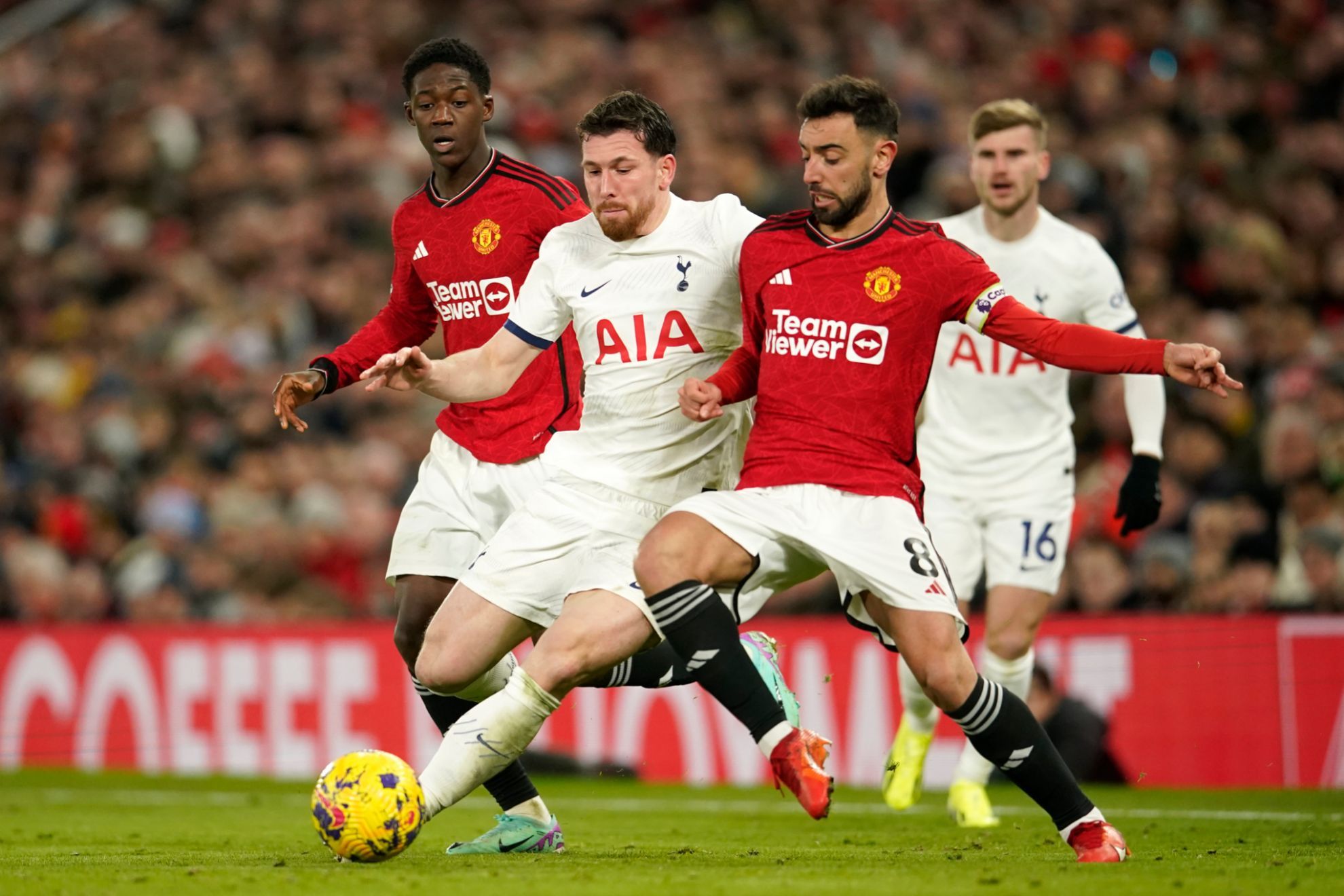 👀英超前瞻:曼联近况不佳锋线无力 热刺大腿孙兴慜有伤在身