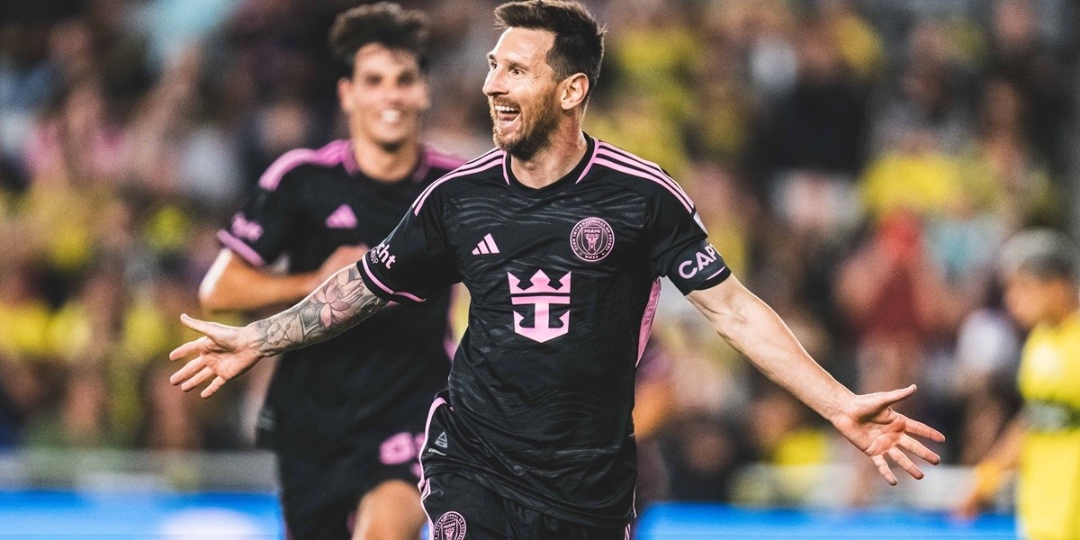 🎤梅西:很高兴球队实现第一个目标 年初就知道这是值得付出的团队