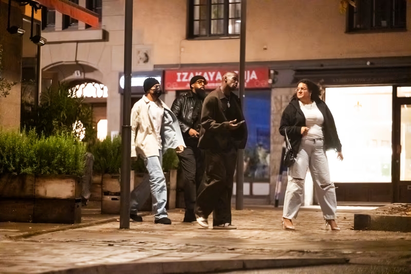 和姆巴佩去夜总会!阿隆索谈穆基勒:还没详谈,他不会受到处罚