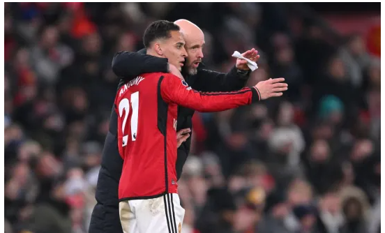 荷兰记者:阿贾克斯内部讨论了迎回安东尼的可能 但对其心态表示怀疑