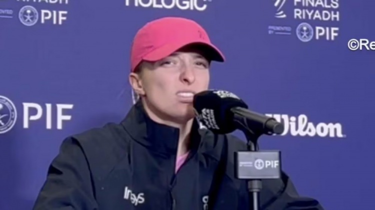 赢球后被告知不影响晋级形势,斯瓦泰克:啊?为什么?