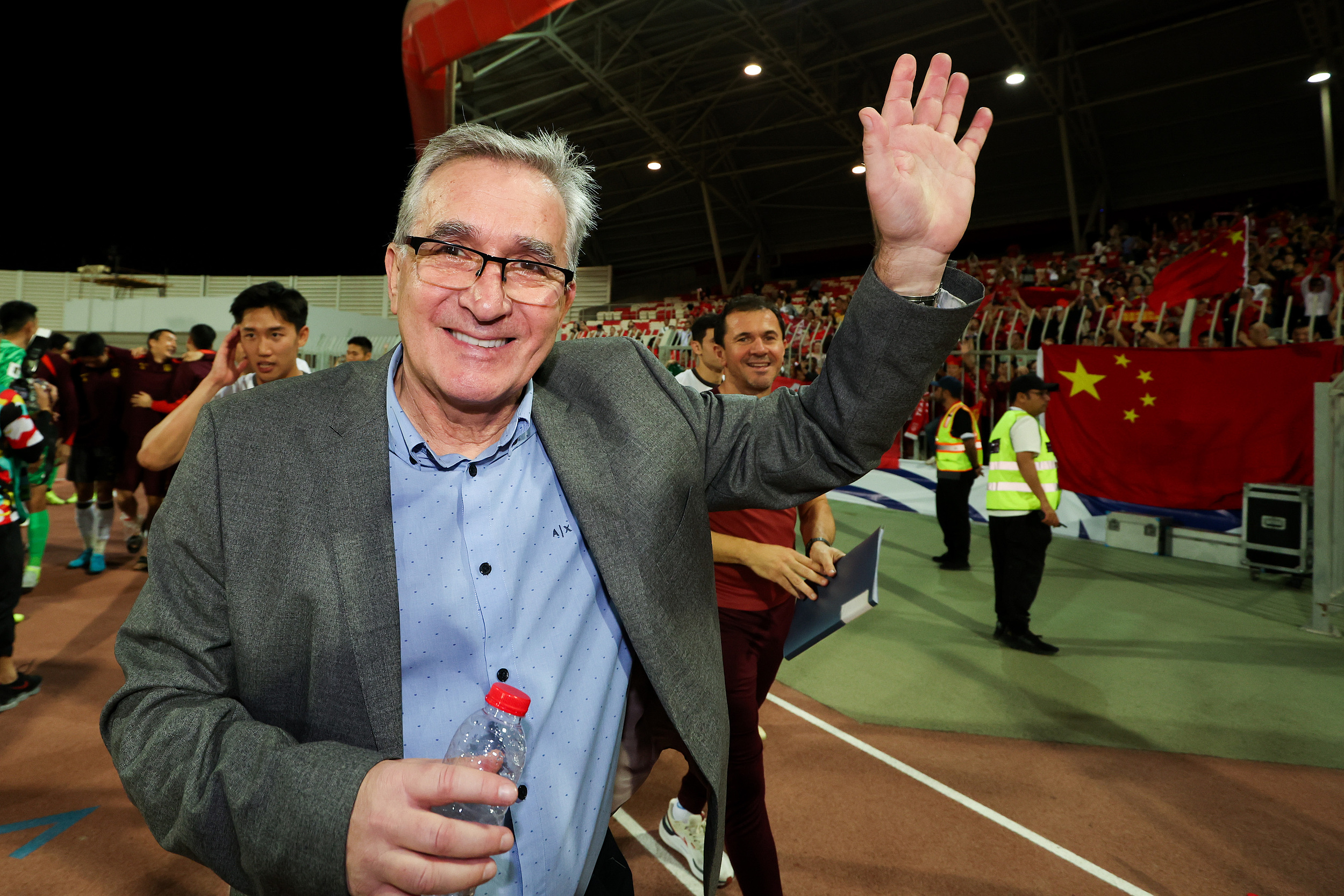 北青:国足放弃冬训计划,伊万带队打完18强赛没有悬念